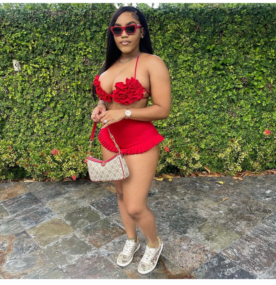 FRONTAL STRAIGHT WIG