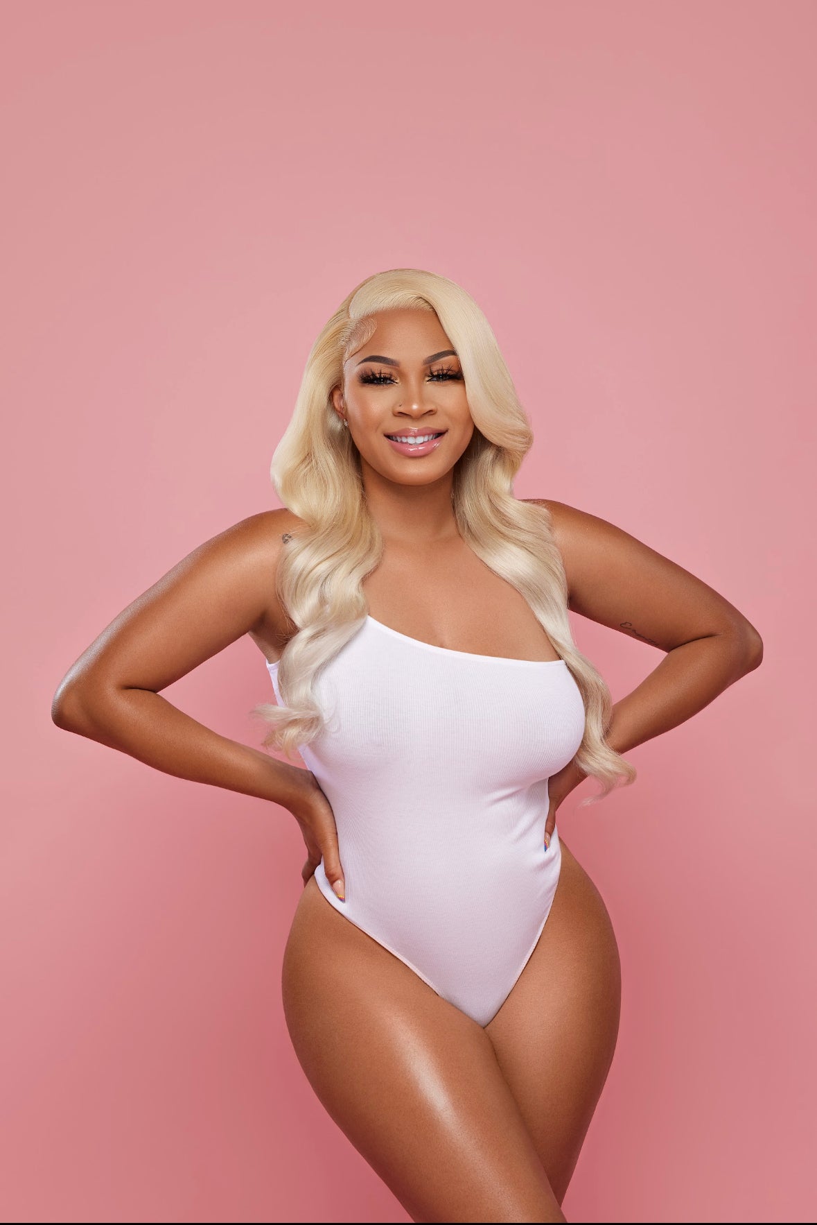 613(BLONDE) FRONTAL STRAIGHT WIG
