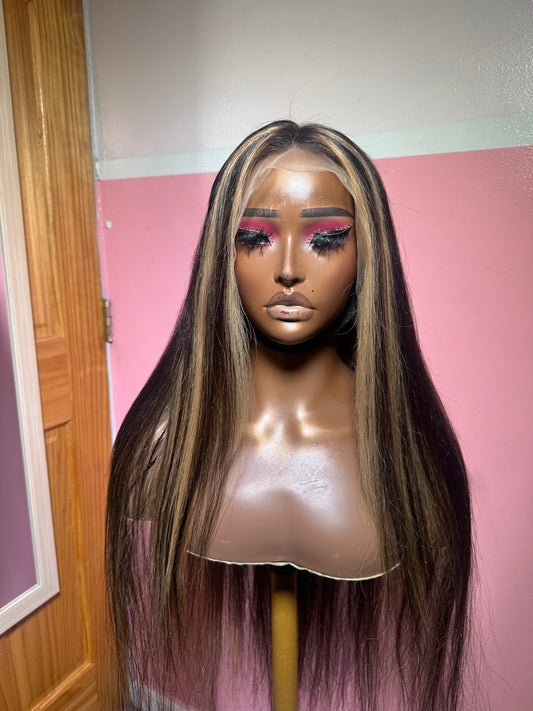 Highlighted glueless Wig